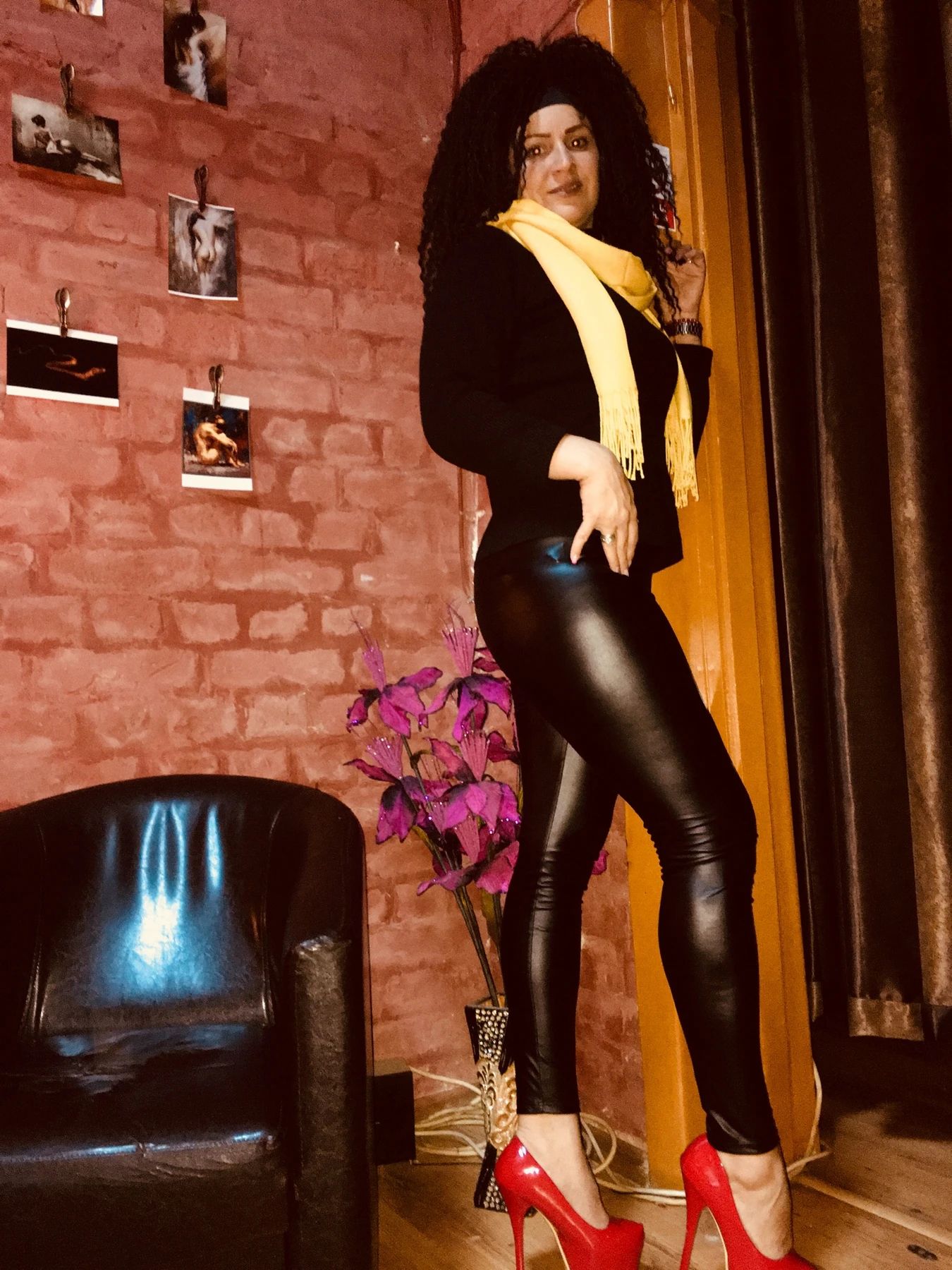 Mary New in Town – Romanian escort in Bucharest — 6 / 11