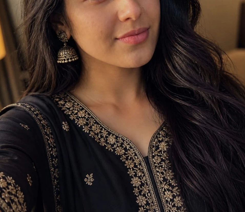 92893/88713 Independent Supriya Banerjee – Indian escort in Kolkata — 6 / 9