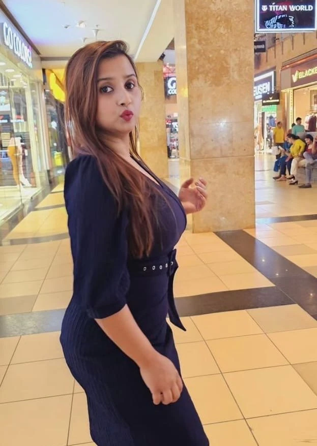Natasha Teen – Indian escort in New Delhi — 10 / 16