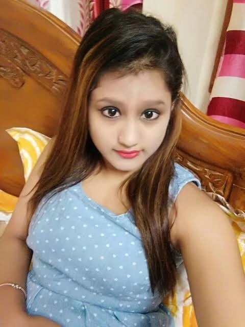 Shruti Kapoor Escorts Agency – Indian escort in Hyderabad — 2 / 4