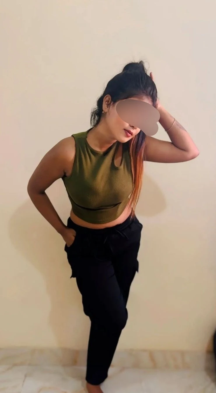 CAM Service & Real Meet – Indian escort in Kolkata — 2 / 4