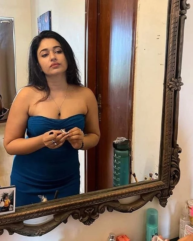 Radhika Independent Call Girl – Indian escort in Hyderabad, Escort, Hyderabad