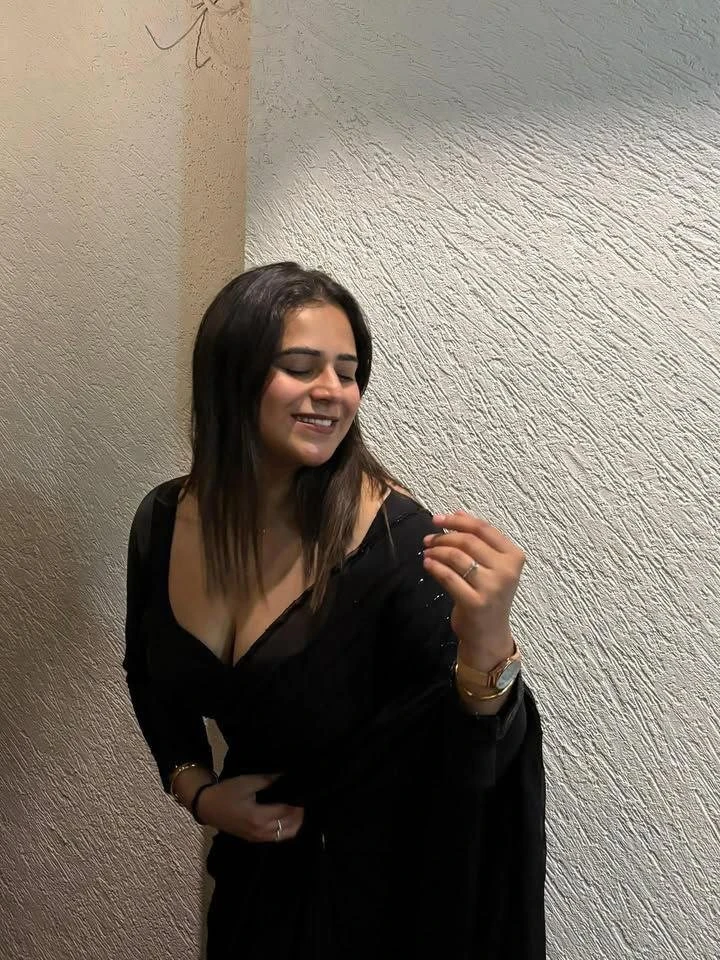 Muskan – Indian escort in Kochi — 5 / 7