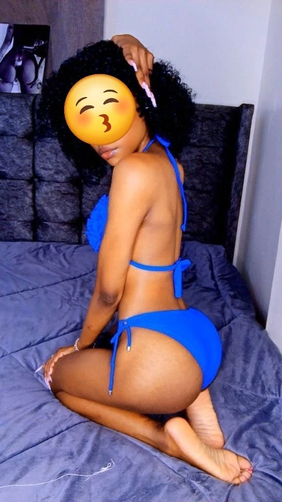 Exotic Aisha – Cameroonian escort in Hyderabad — 5 / 6