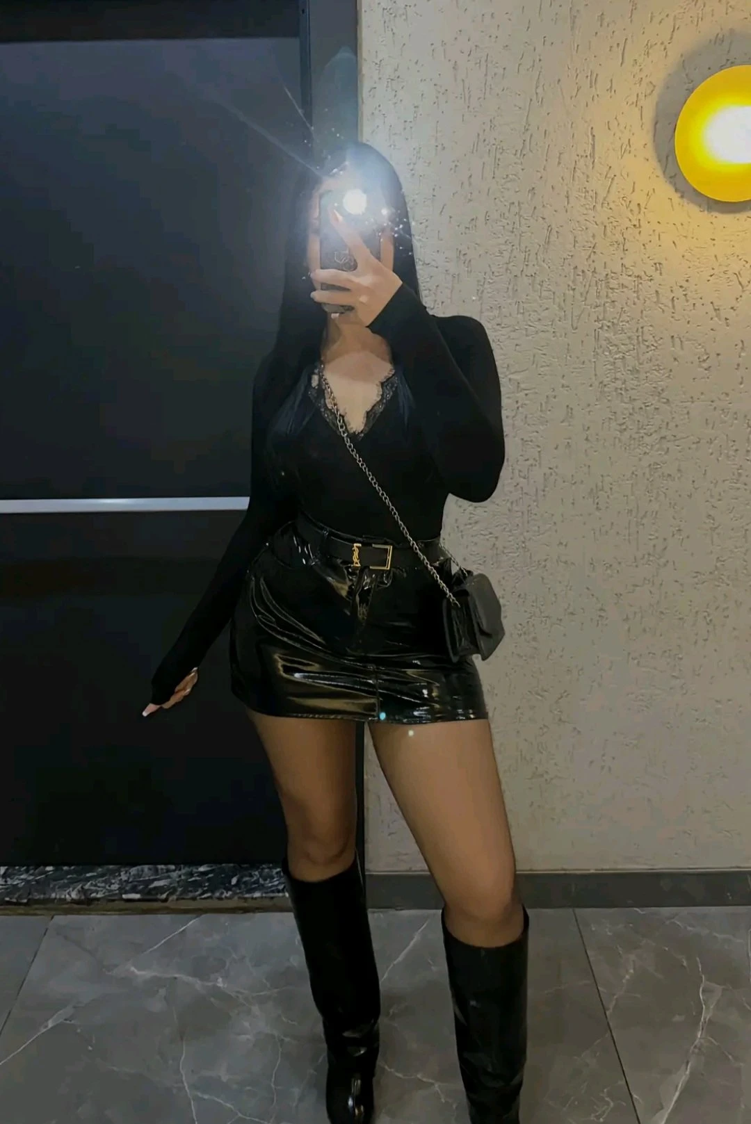 Nivin – American escort in Beirut — 4 / 5