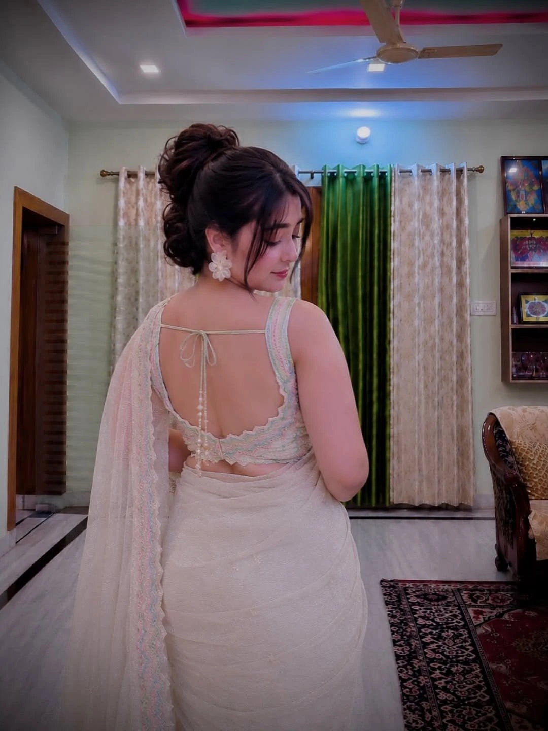 Urmila Escort Service 24 Hours ( Mallu ) – Armenian escort in Mysore — 2 / 5