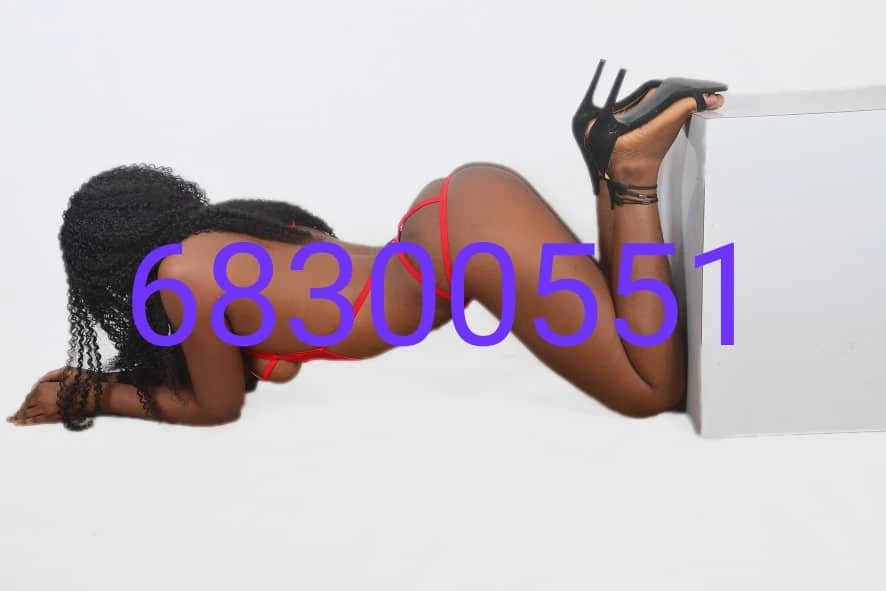 Amelia – Ivorian escort in Abidjan — 3 / 4