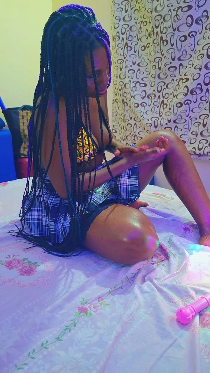 Brittany Honey and Caring Chocolate Girl – Zambian escort in Pune — 5 / 9