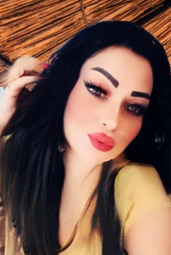 كارلا – escort in Beirut — 3 / 5