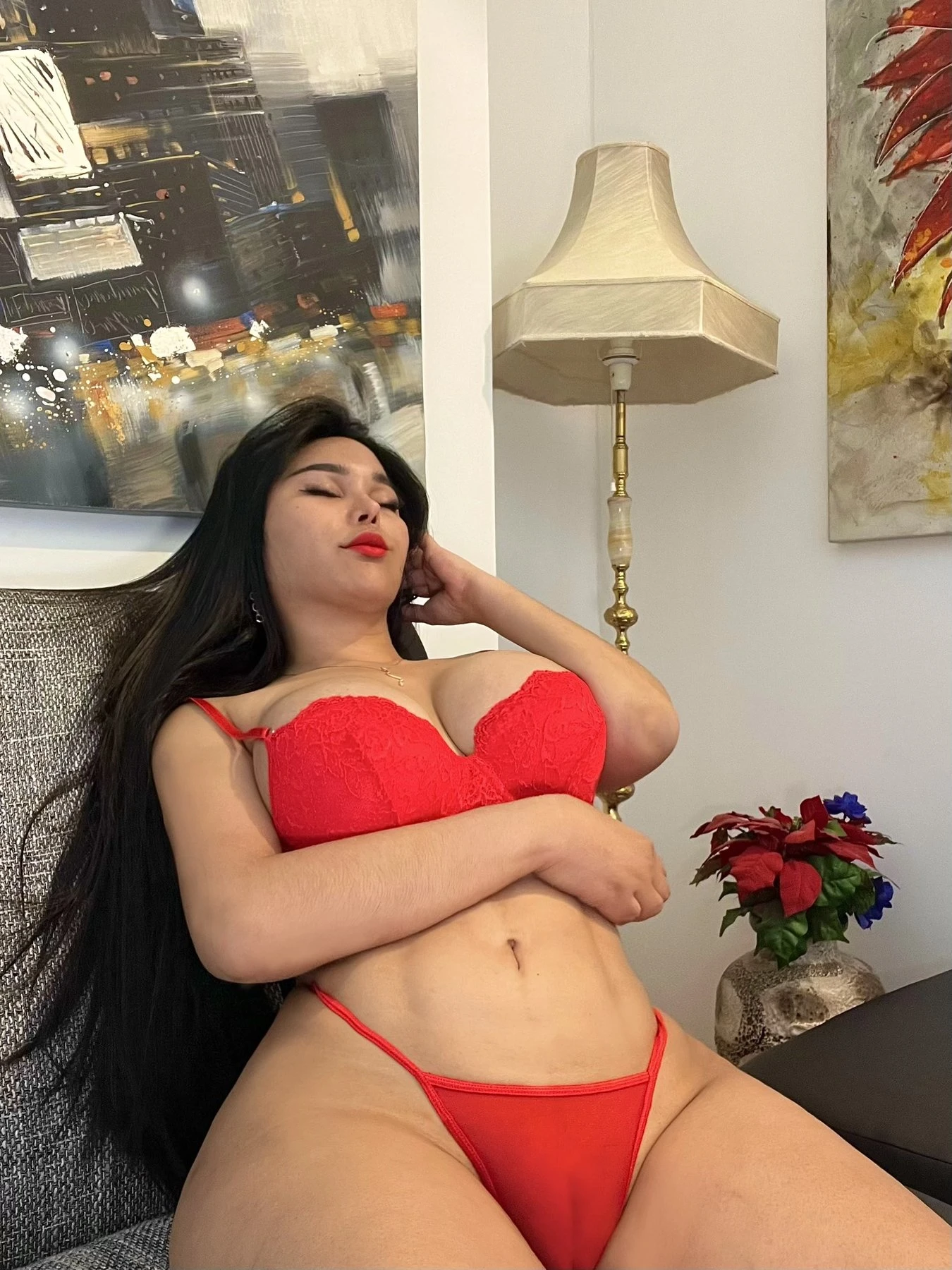 Asian girl Isabella – escort in Montenegro — 4 / 7