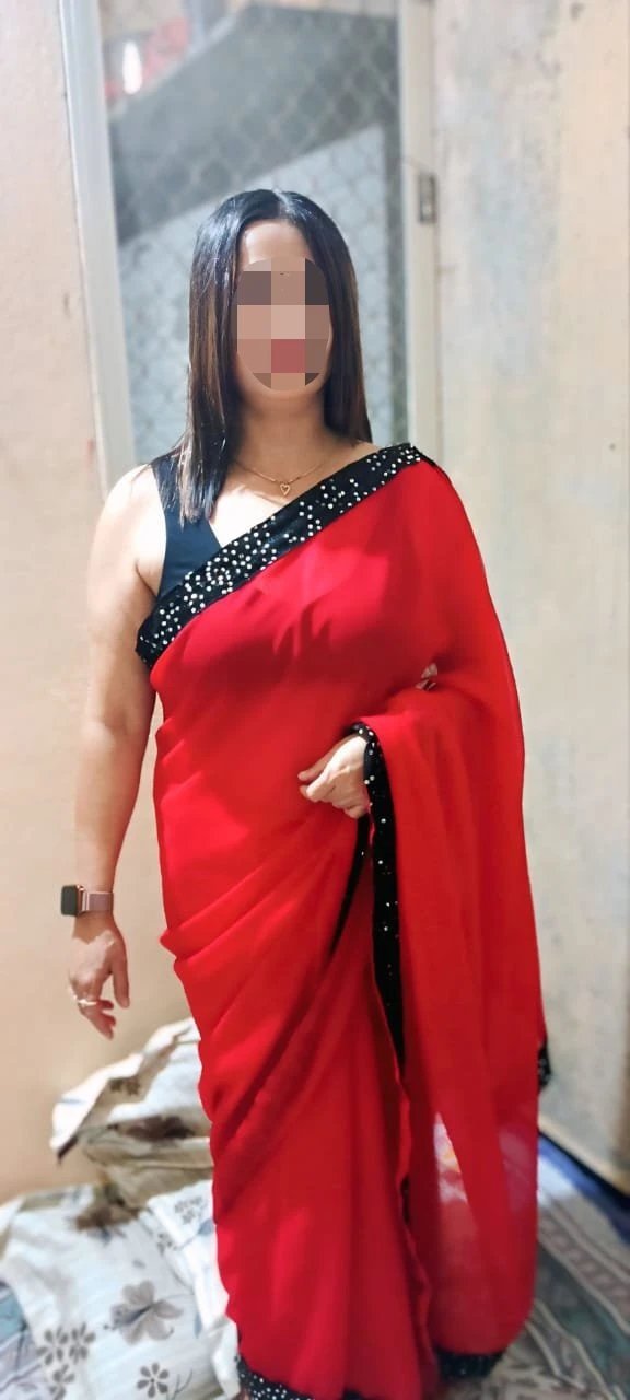 Nikki (Cam Session & Real Meet) – Indian escort in Candolim, Goa — 4 / 5