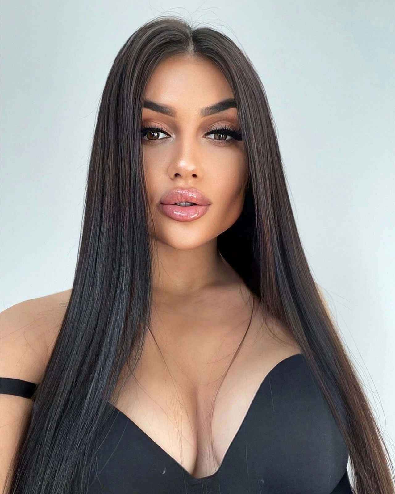 Versache – Russian escort in Beirut — 7 / 8