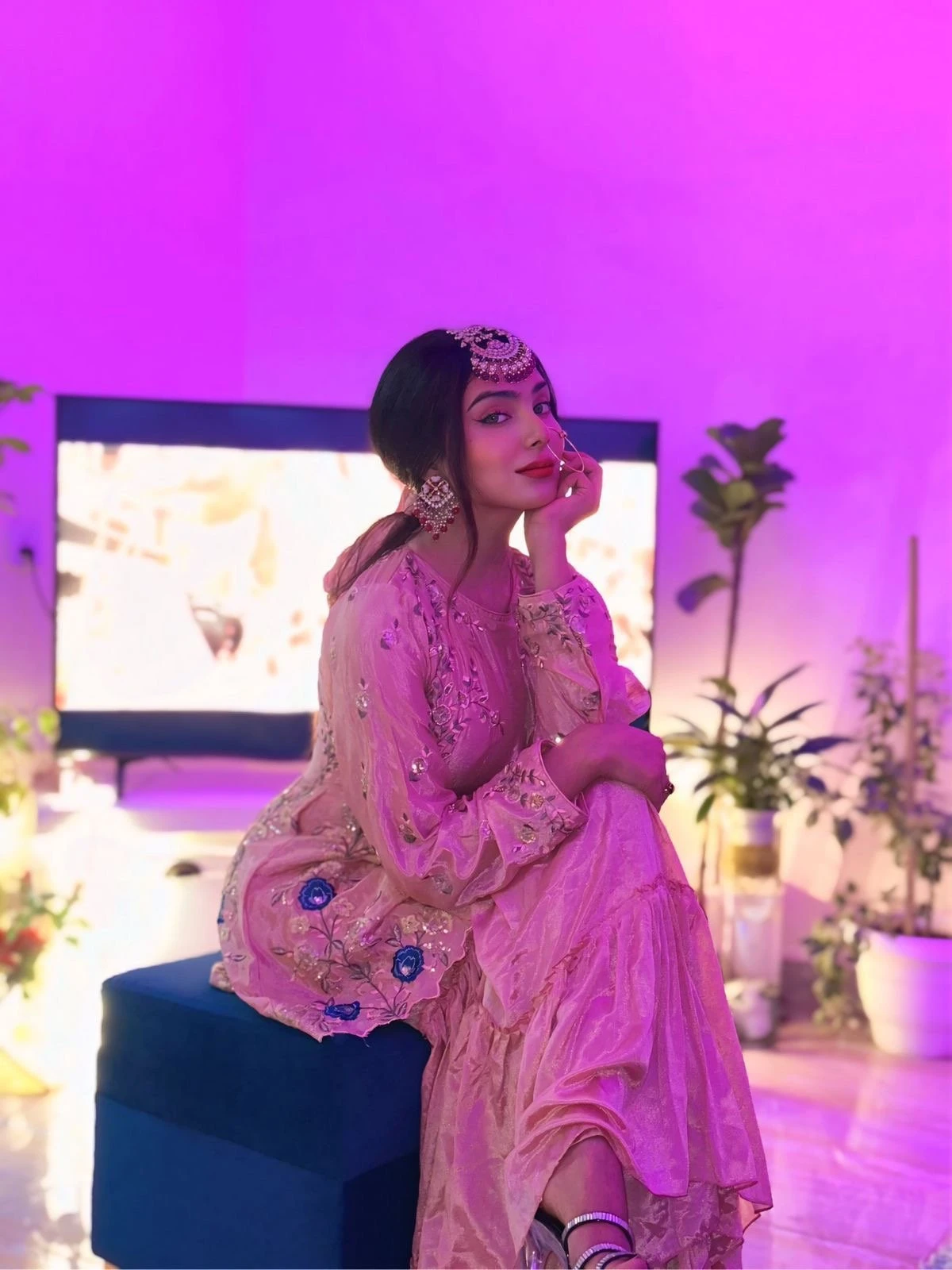 M’s Sana Khan ( Cam / Real) – Indian escort in New Delhi — 7 / 11