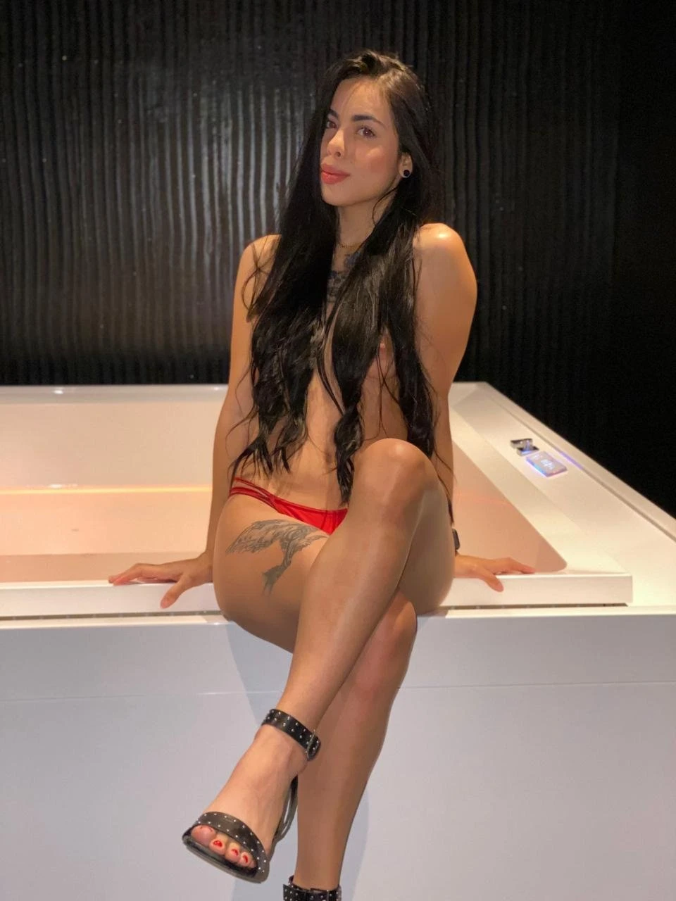 Pilar – Colombian escort in Malta — 13 / 30