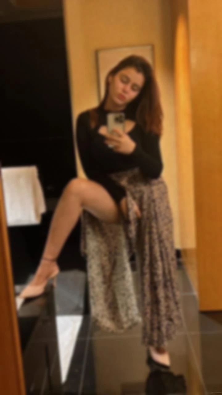 Priya – Indian escort in Pune — 1 / 2