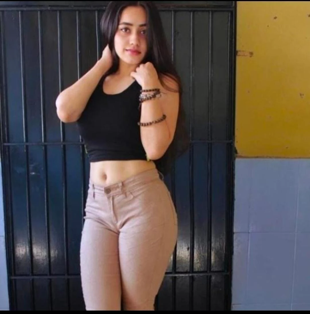 Aliya Khan Call Girls – Indian escort in Navi Mumbai — 2 / 4