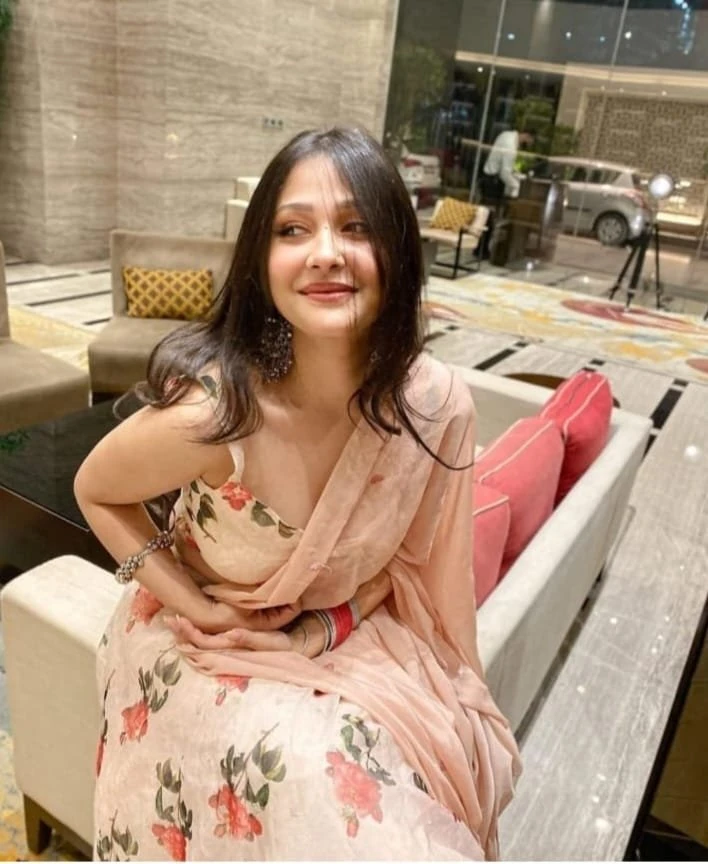Surbhi – Indian escort in Pune, Escort, Pune
