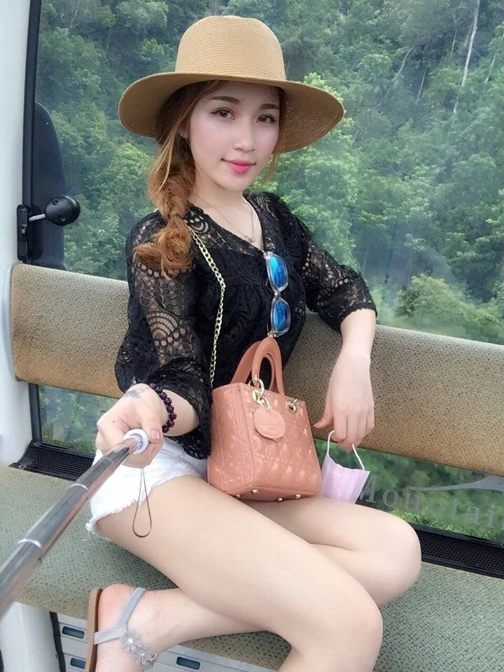 Mimi – Vietnamese escort in Ho Chi Minh City — 5 / 9