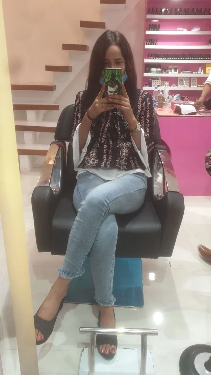 Neha Kumari – Indian escort in Nagpur — 2 / 3