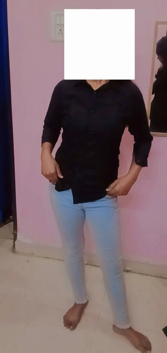Nidhi Singh – Indian escort in Lucknow — 2 / 4