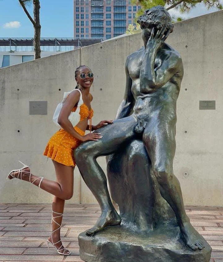 Goldie G – Zimbabwean escort in New Delhi — 9 / 11