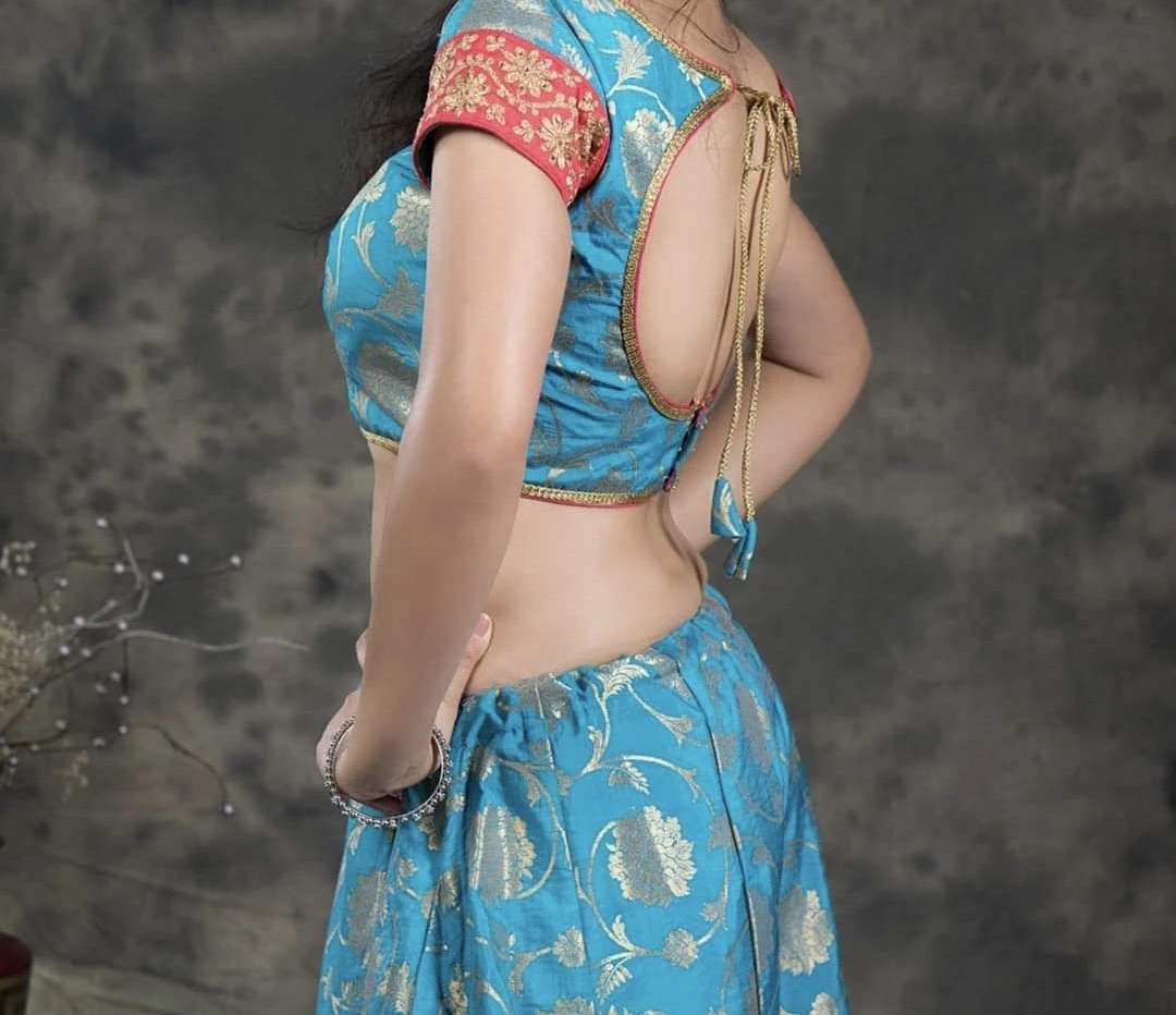 Kriti Pandey – Indian escort in Mumbai — 4 / 10