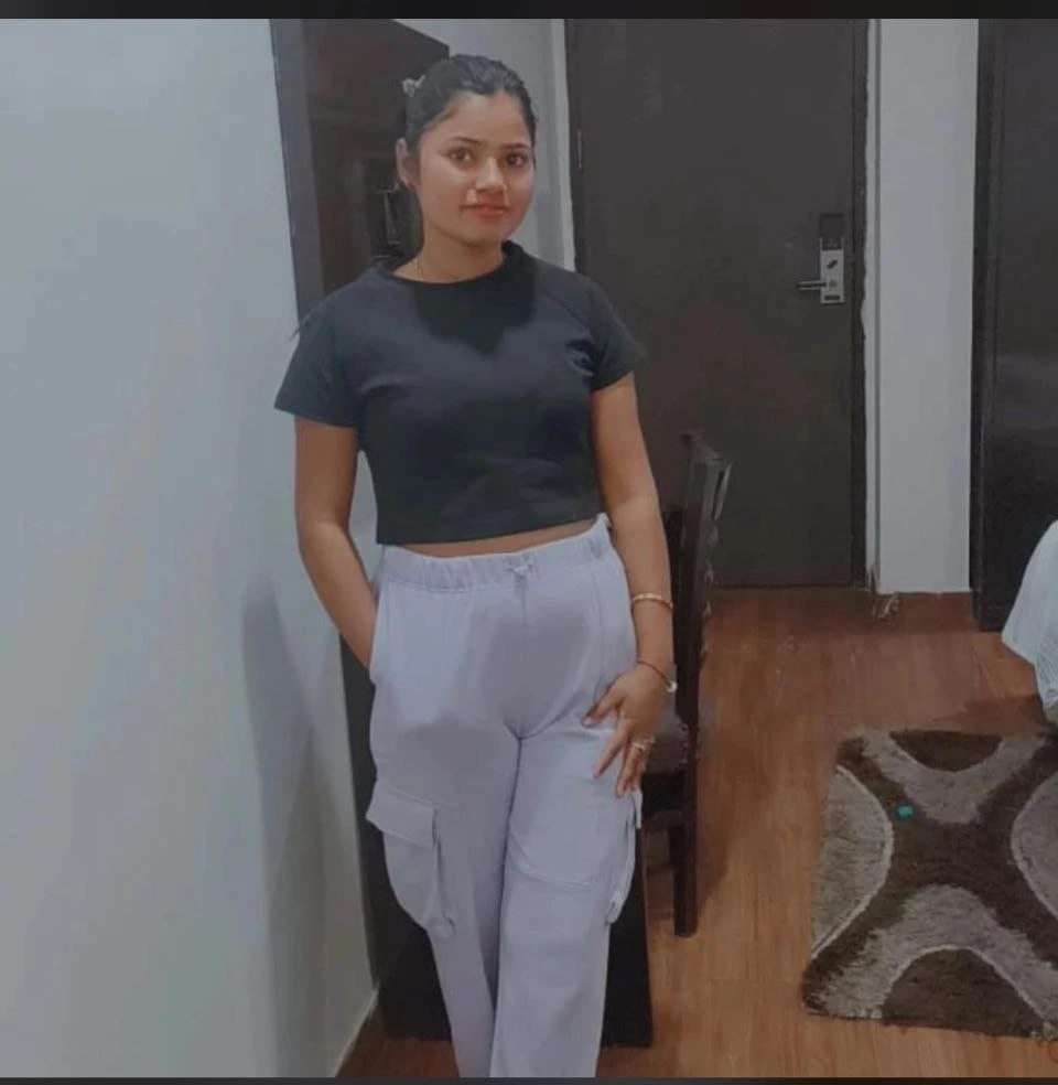 Sriya Joshi Escort Sex service and spa – escort in Mumbai — 3 / 4