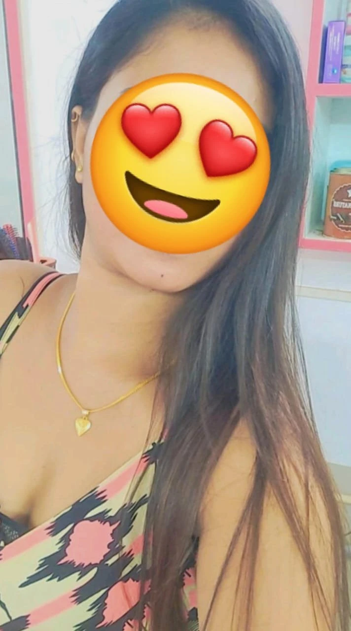 Puja Das NUDE VIDEO CALL SERVICE – Indian escort in Kolkata — 2 / 3