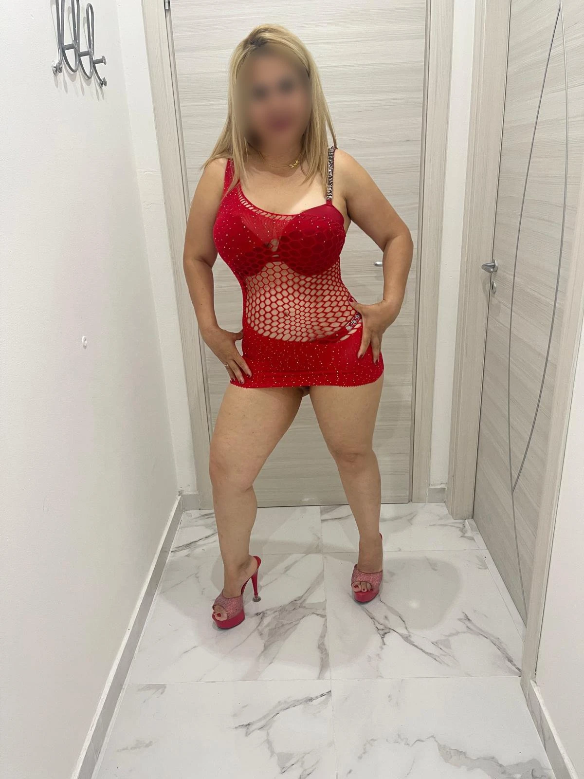 Sara New – Colombian escort in Malta — 3 / 6