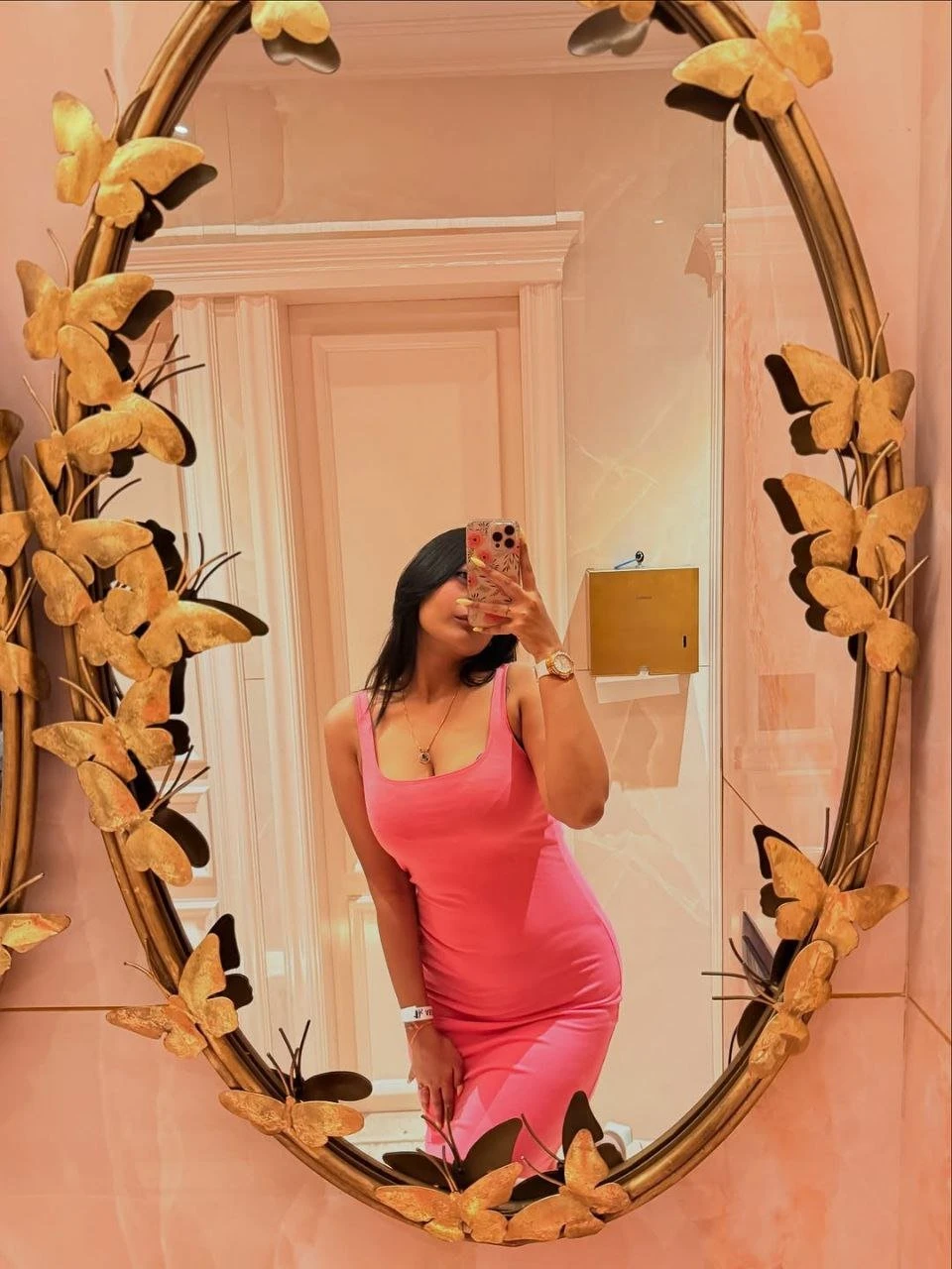 Priyanka Escort – Indian escort in Kanpur — 4 / 5