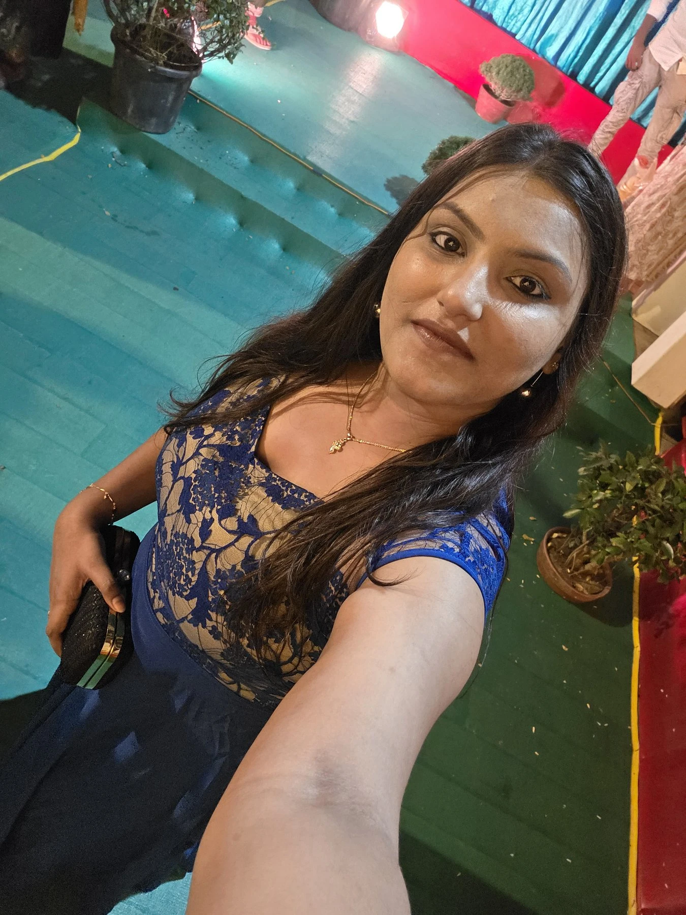 Sneha Kumari – Indian escort in Kolkata — 2 / 7