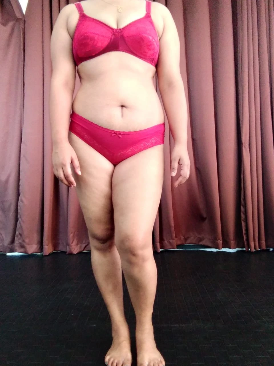 Real hot live cam service – Sri Lankan escort in Colombo — 2 / 4