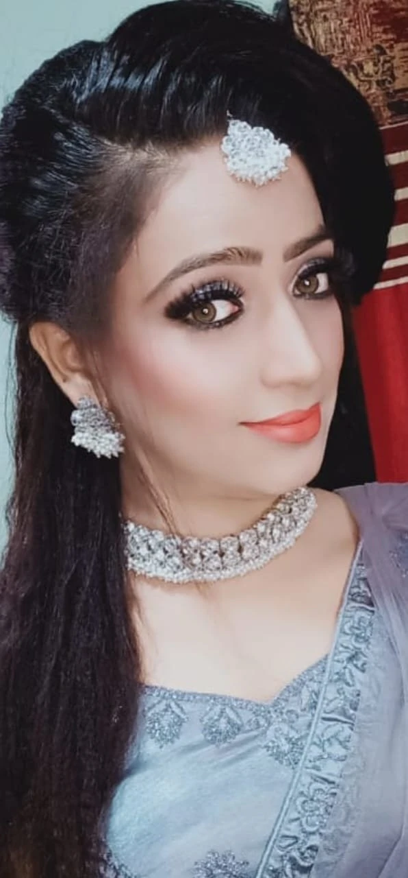 Rani Full Hot and Sexy Real Escort – Indian escort in Pune — 3 / 5