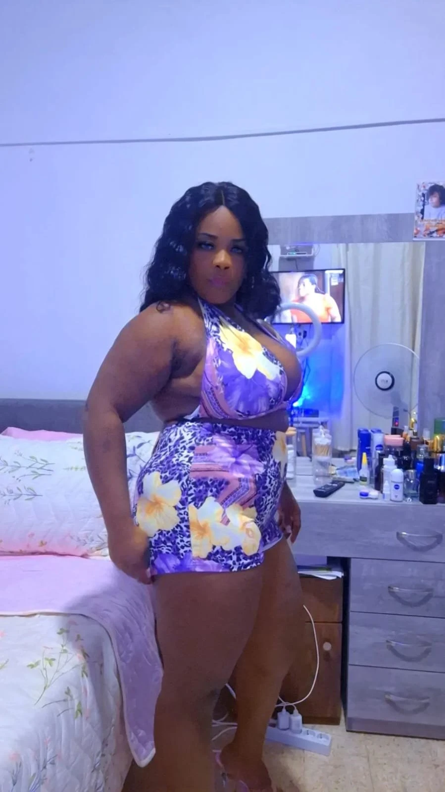 Queen Jasmine – Ivorian adult performer in Beirut — 3 / 6