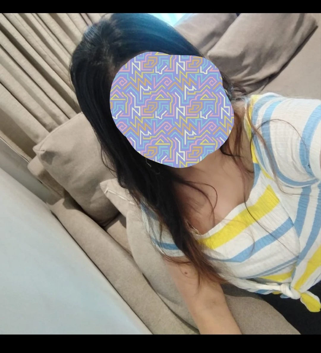 Simran – Indian escort in Mumbai — 1 / 4