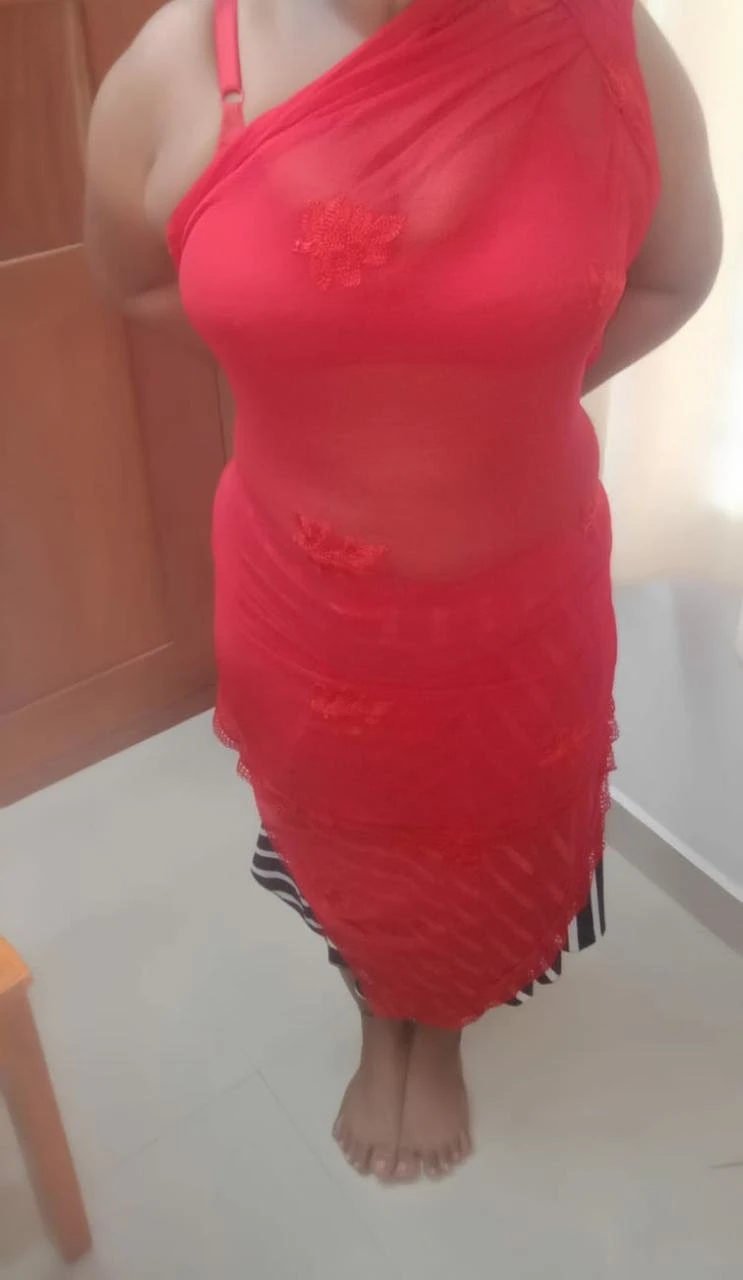 Nandhana V – Indian escort in Kochi — 7 / 8