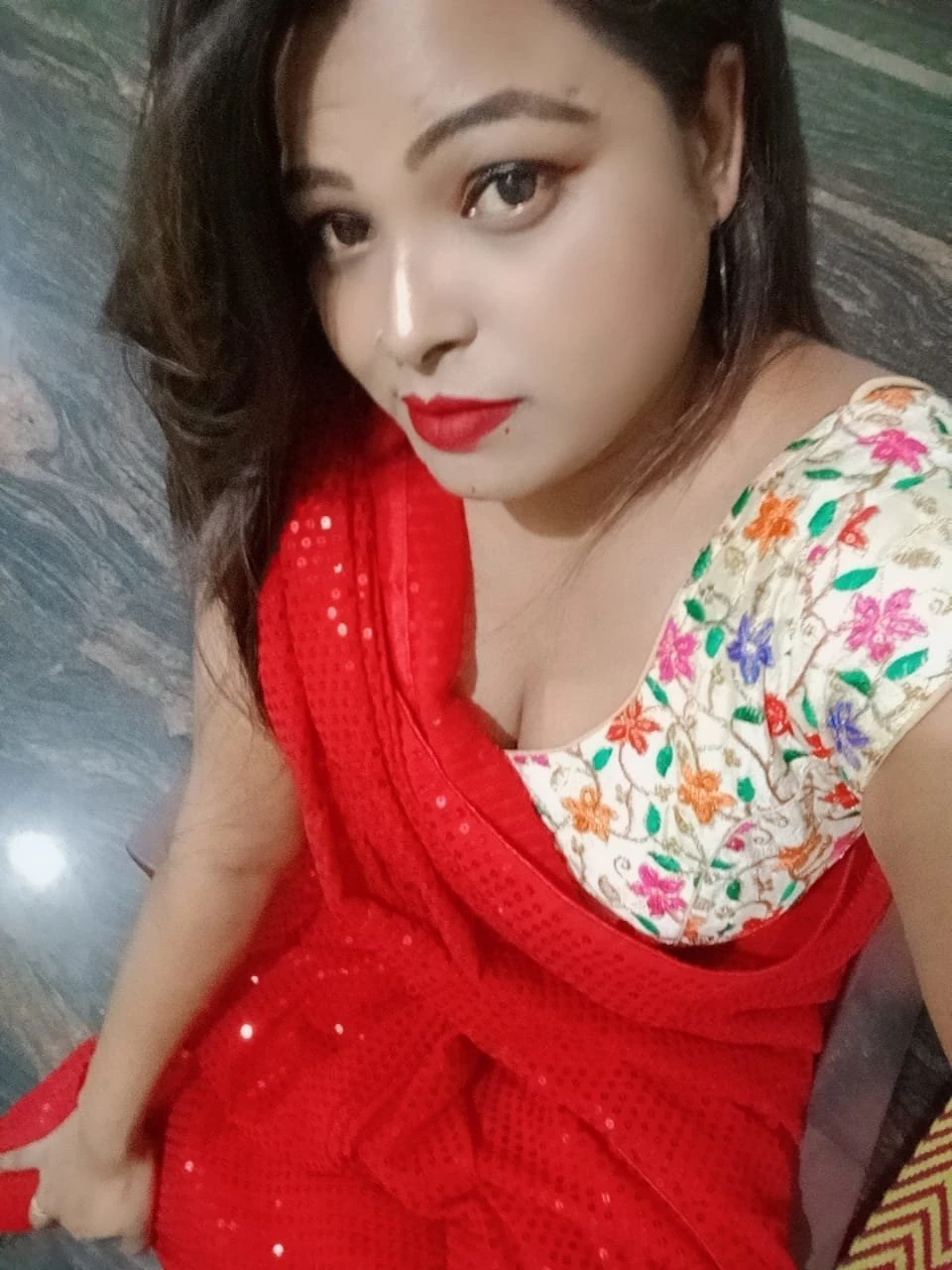 Radhika Independent Call Girl – Indian escort in New Delhi, Escort, New Delhi