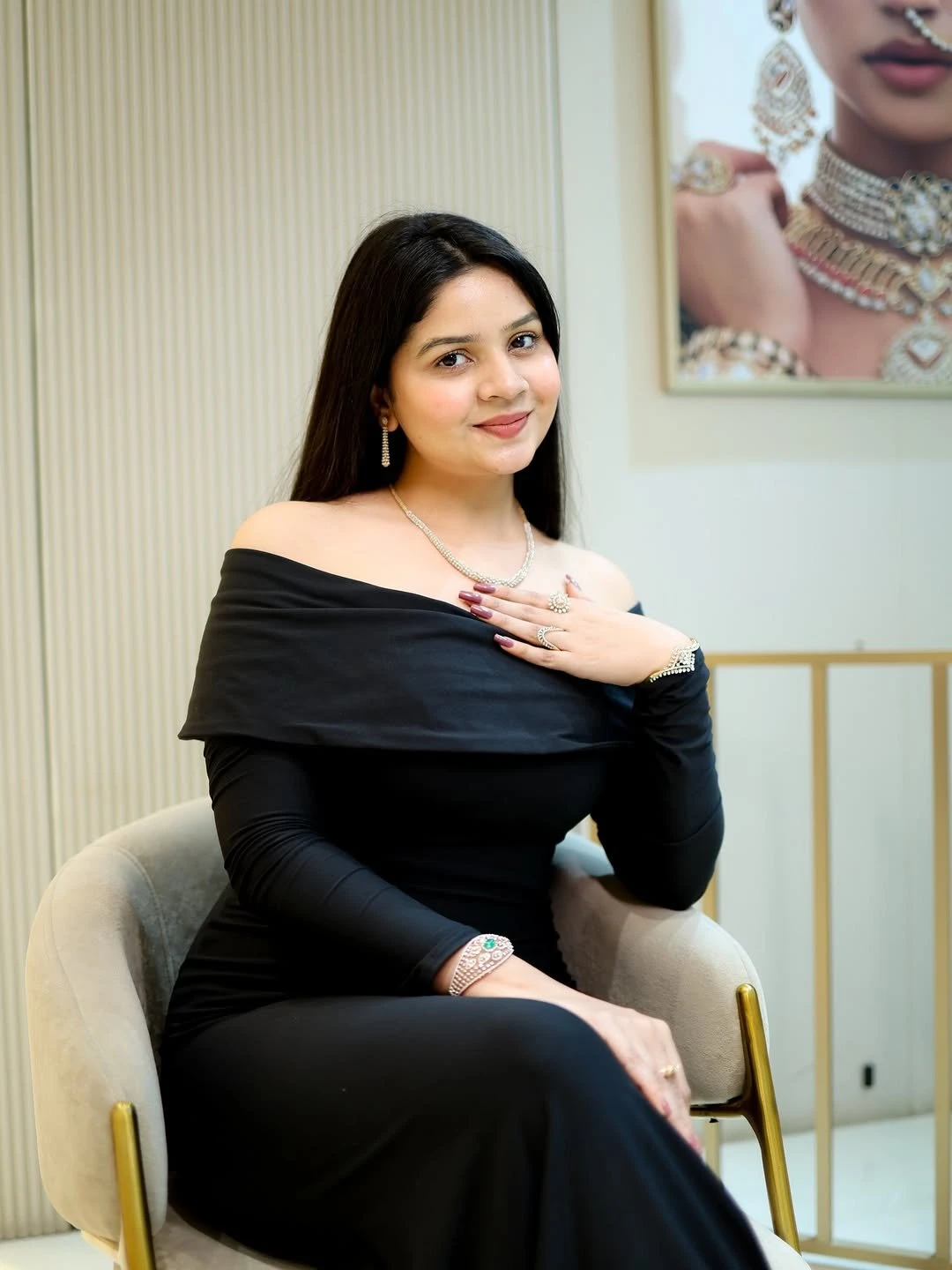 Ruhi – Indian escort in Thiruvananthapuram — 3 / 5