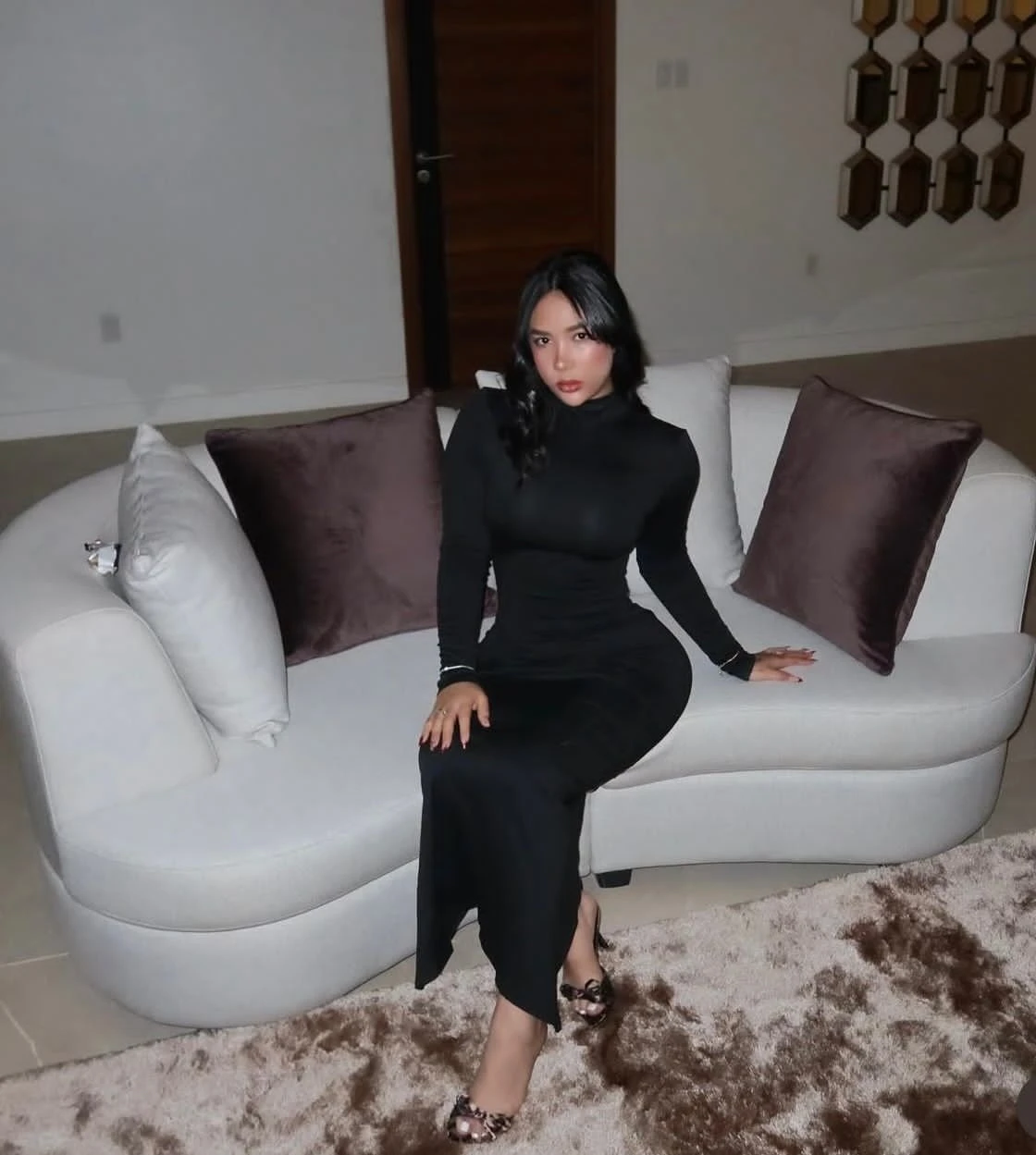 Denise – Venezuelan escort in Beirut — 16 / 17