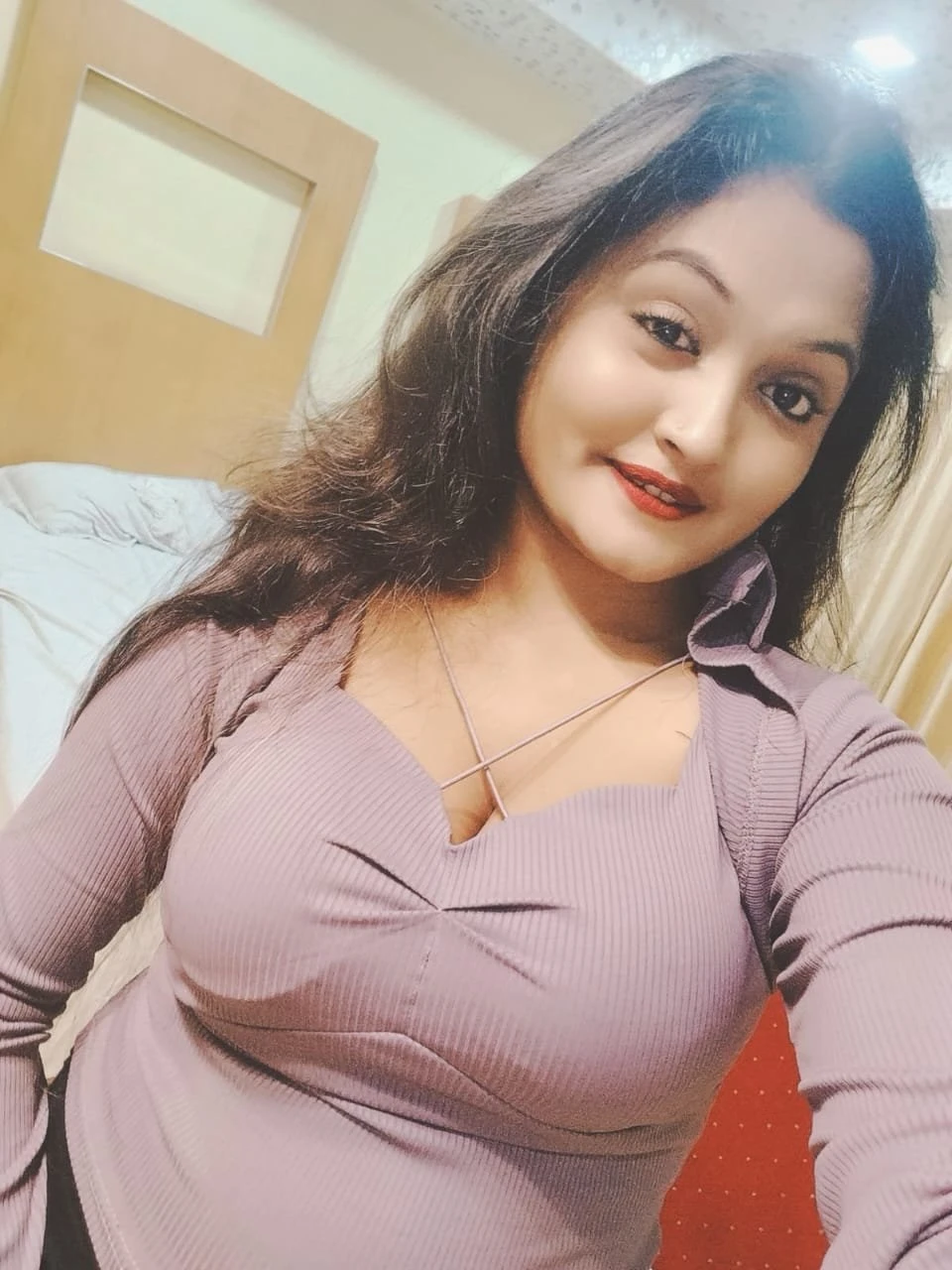 DEVAS Kolkata T0P 1 No Advnc Escorts – Indian escort in Kolkata — 1 / 3