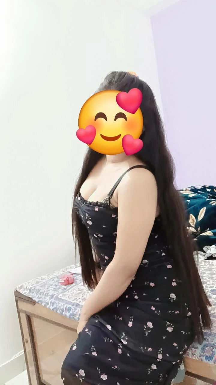 Nisha – Indian escort in Noida — 2 / 3