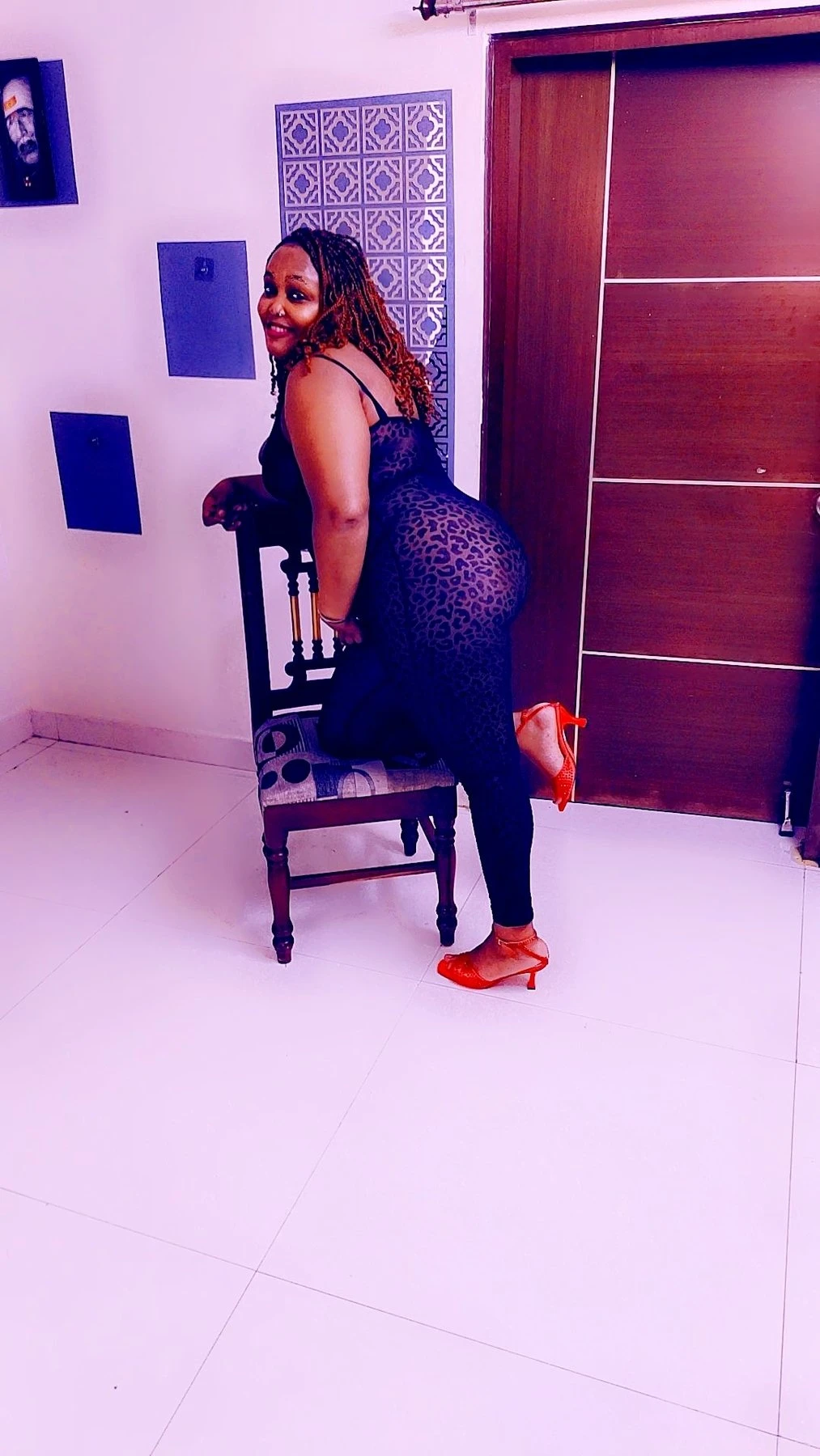 Mistress Rebby – Rwandan escort in New Delhi — 8 / 13