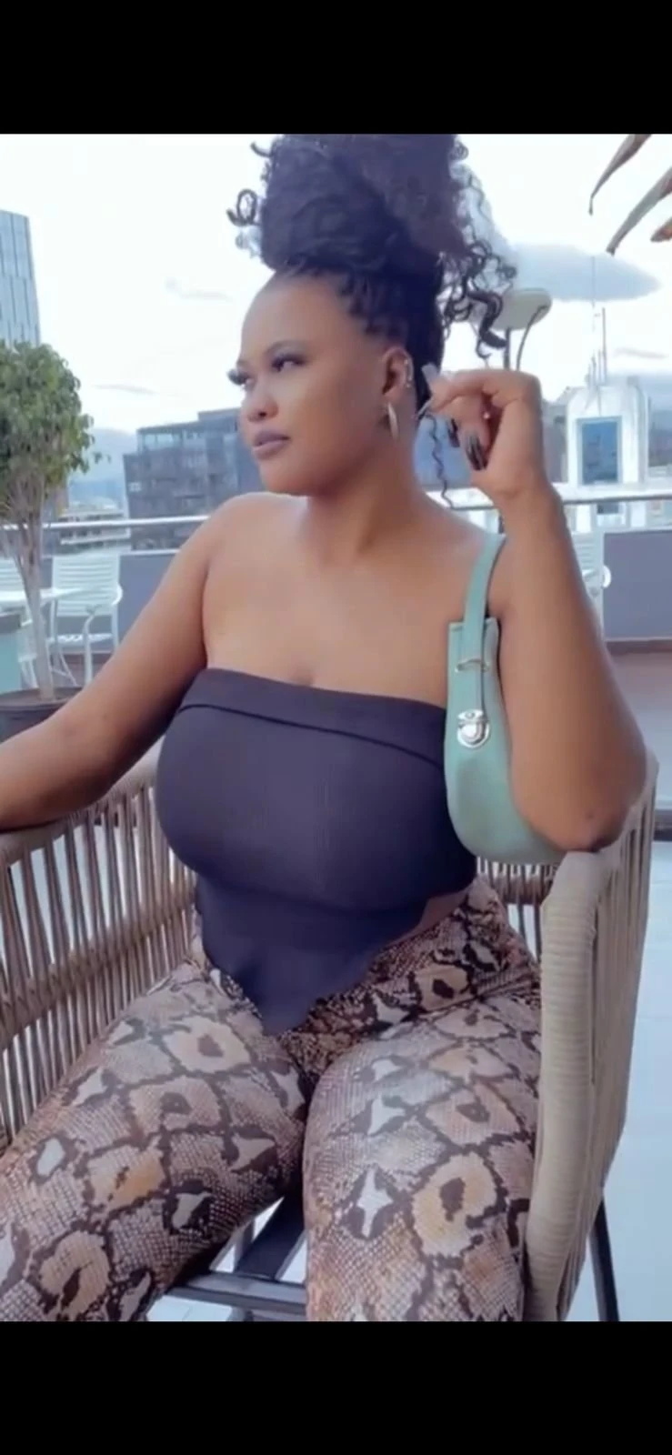 Katrina – Congolese escort in Pune — 2 / 7