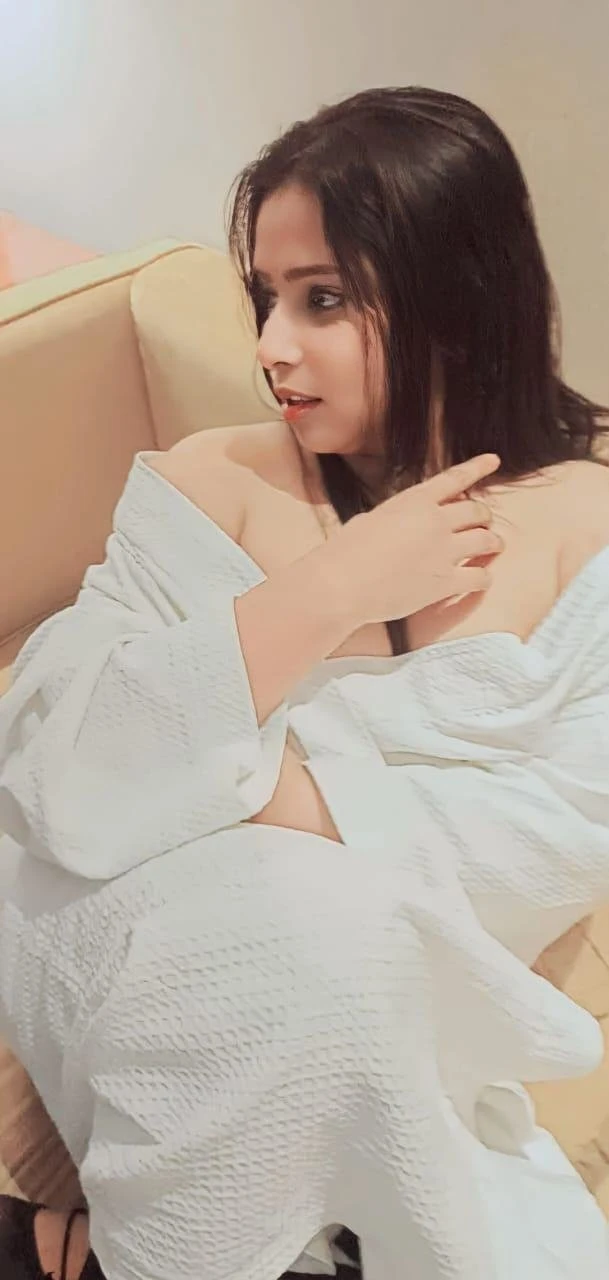 Siri GFE independent ONS place availabl – Indian escort in Pune — 9 / 26