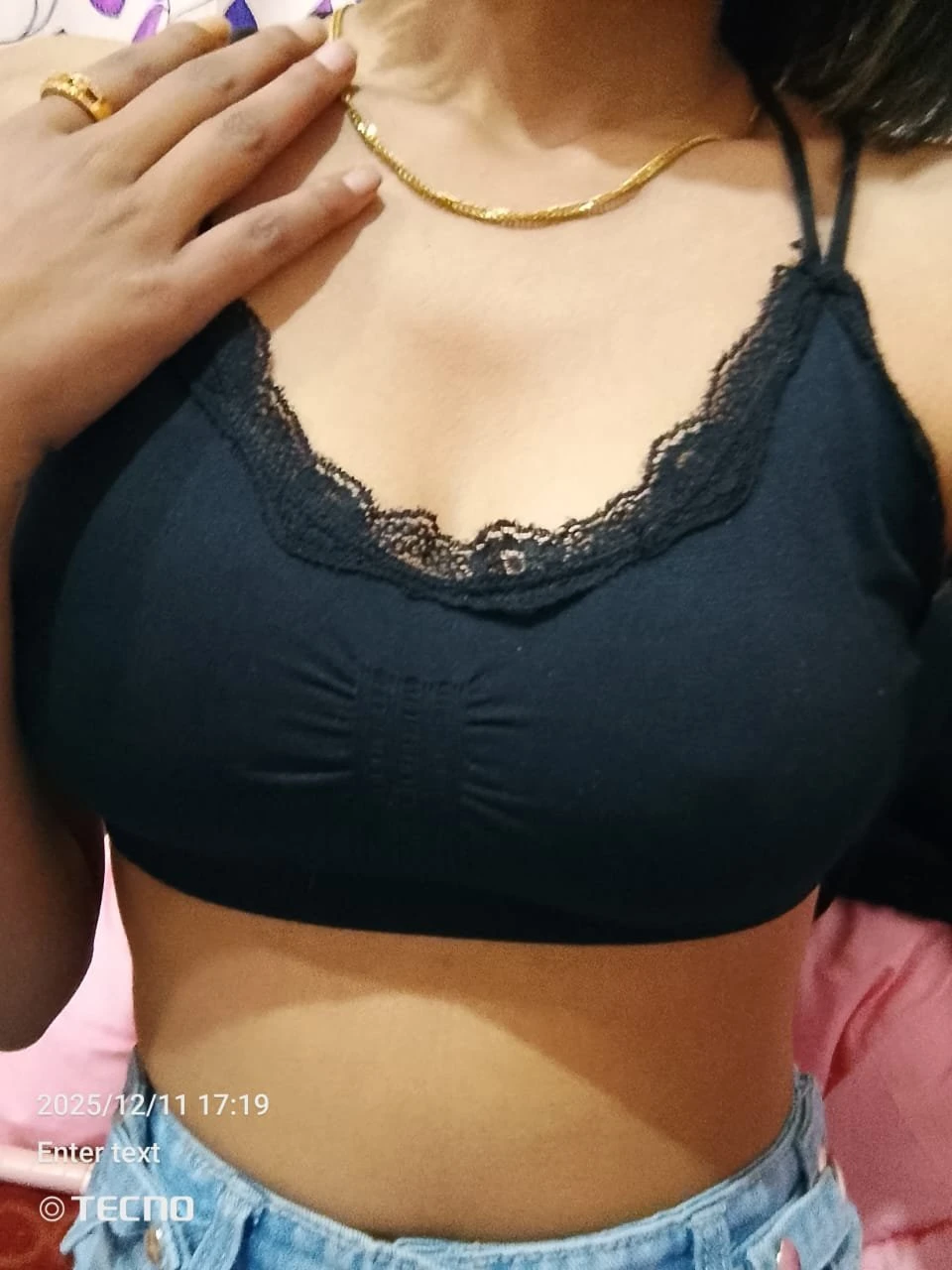 (Cam Show) Nishma – Romanian escort in Kathmandu — 3 / 4