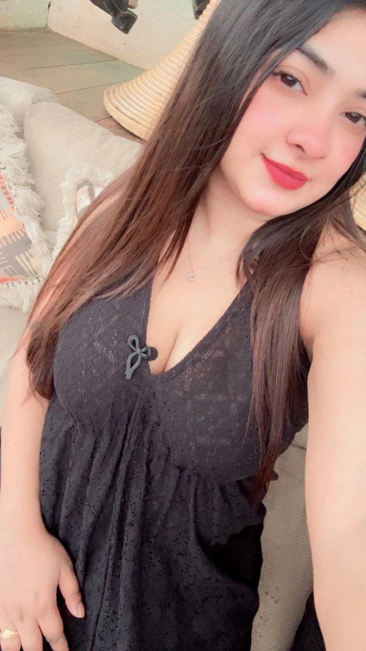 Nishu real meet incall – Indian escort in Ahmedabad — 20 / 28