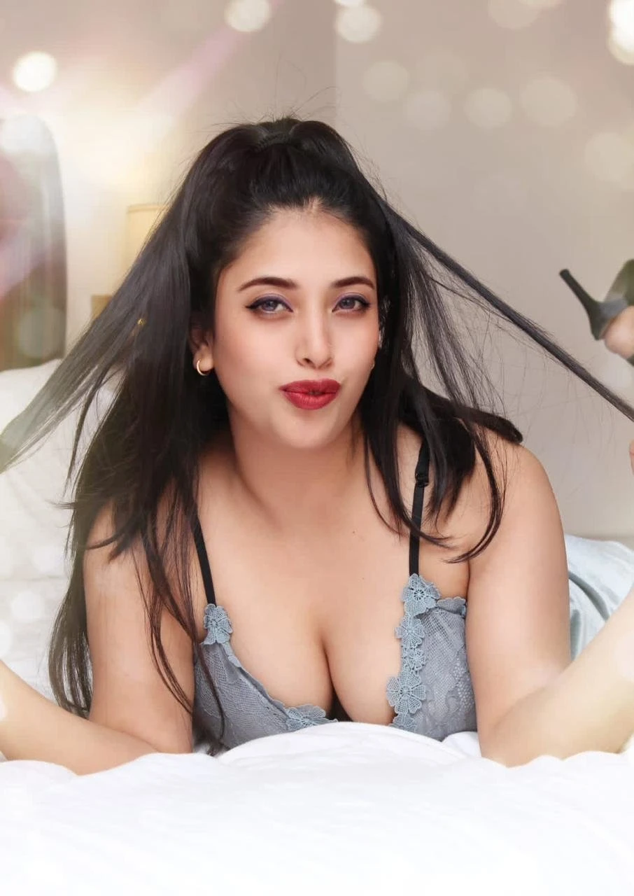 Vip Airhostess College Girls Sexy Model – Indian escort in Hyderabad — 2 / 4