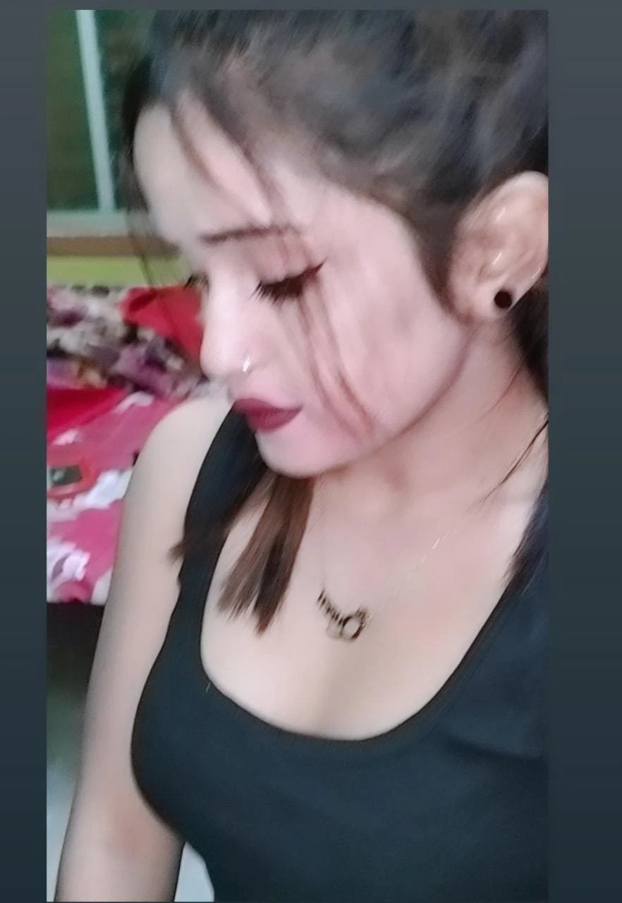 Sona Varma – Indian escort in Pune — 2 / 4