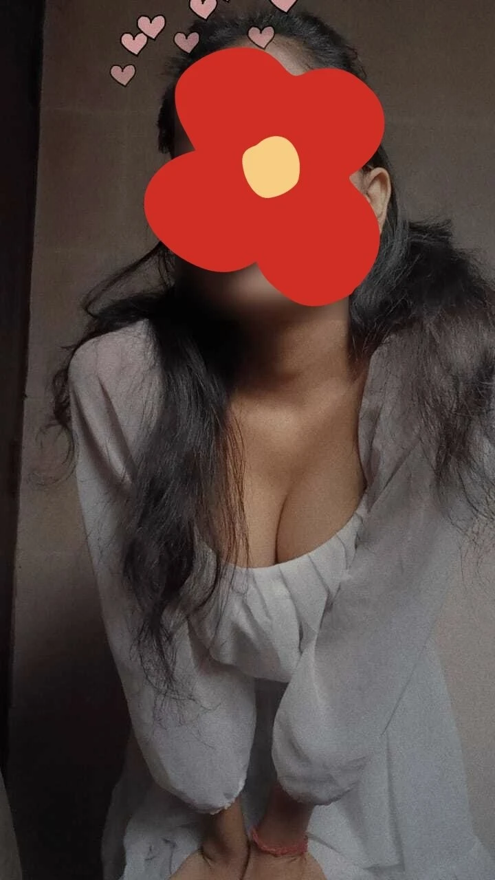 SEX with GIRLFRIEND EXPERIENCE – Indian escort in New Delhi — 8 / 27