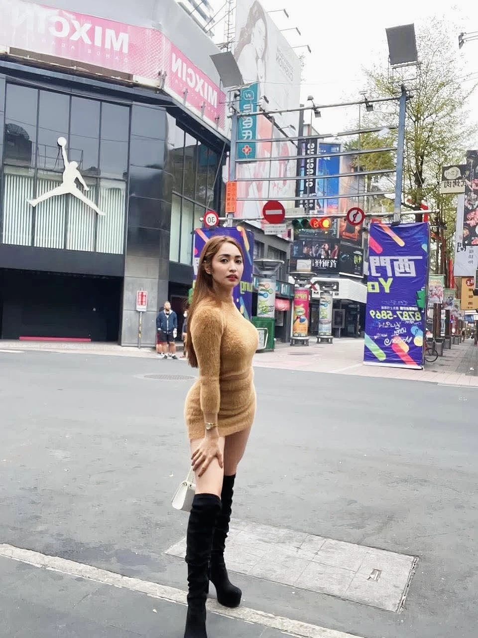Bella Horny Bitch Girl🦋 – Canadian escort in Rabat — 5 / 9